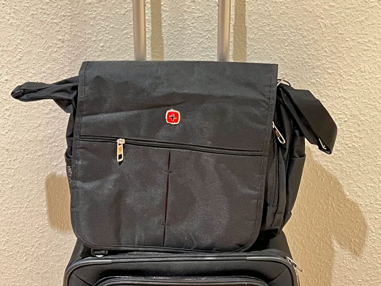 Billede 1 - Rejse kuffert med computertaske