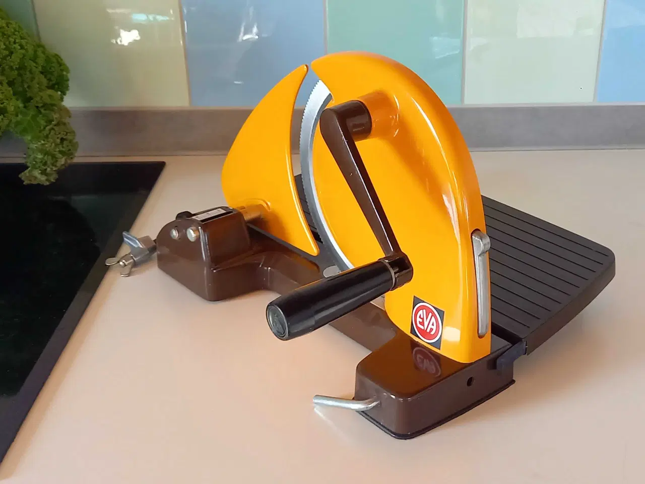 Billede 2 - "RESERVERT"Eva brødmaskine. 