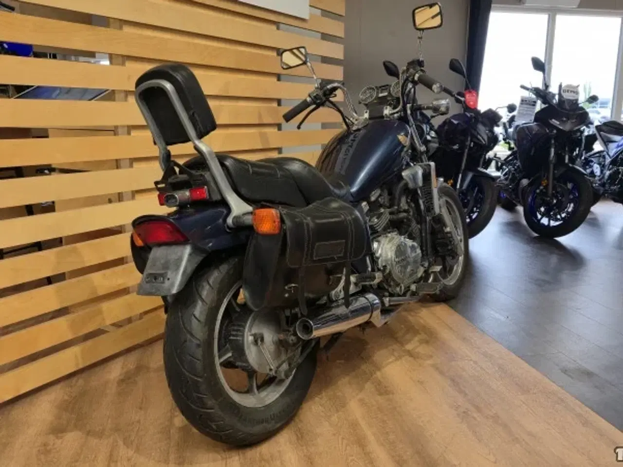 Billede 3 - Honda VF 700 Magna
