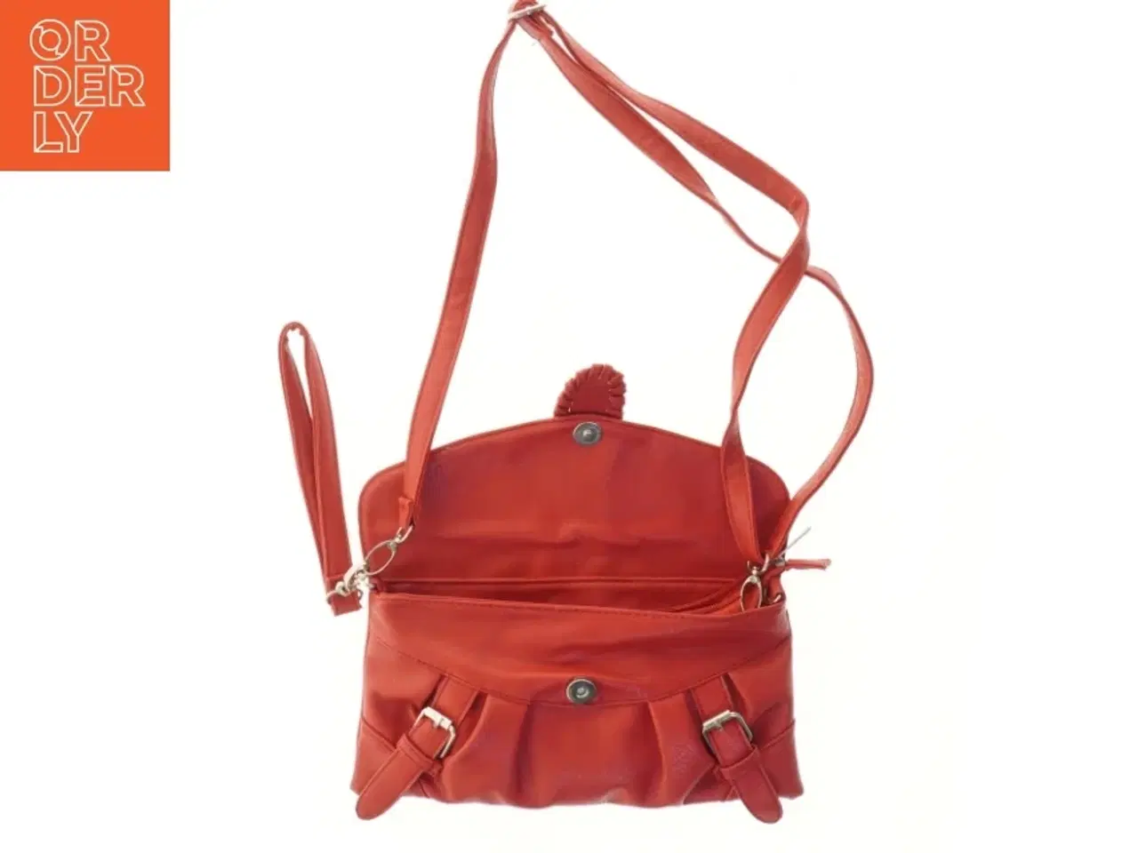 Billede 4 - Rød clutch taske med håndledsrem fra Lill F (str. 15x29 cm)