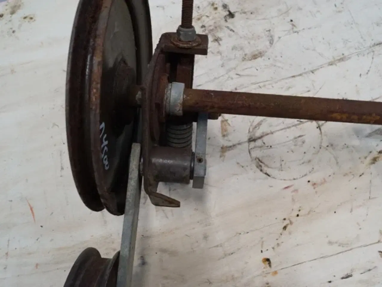 Billede 7 - Dronningborg D4500 Aksel med remskiver