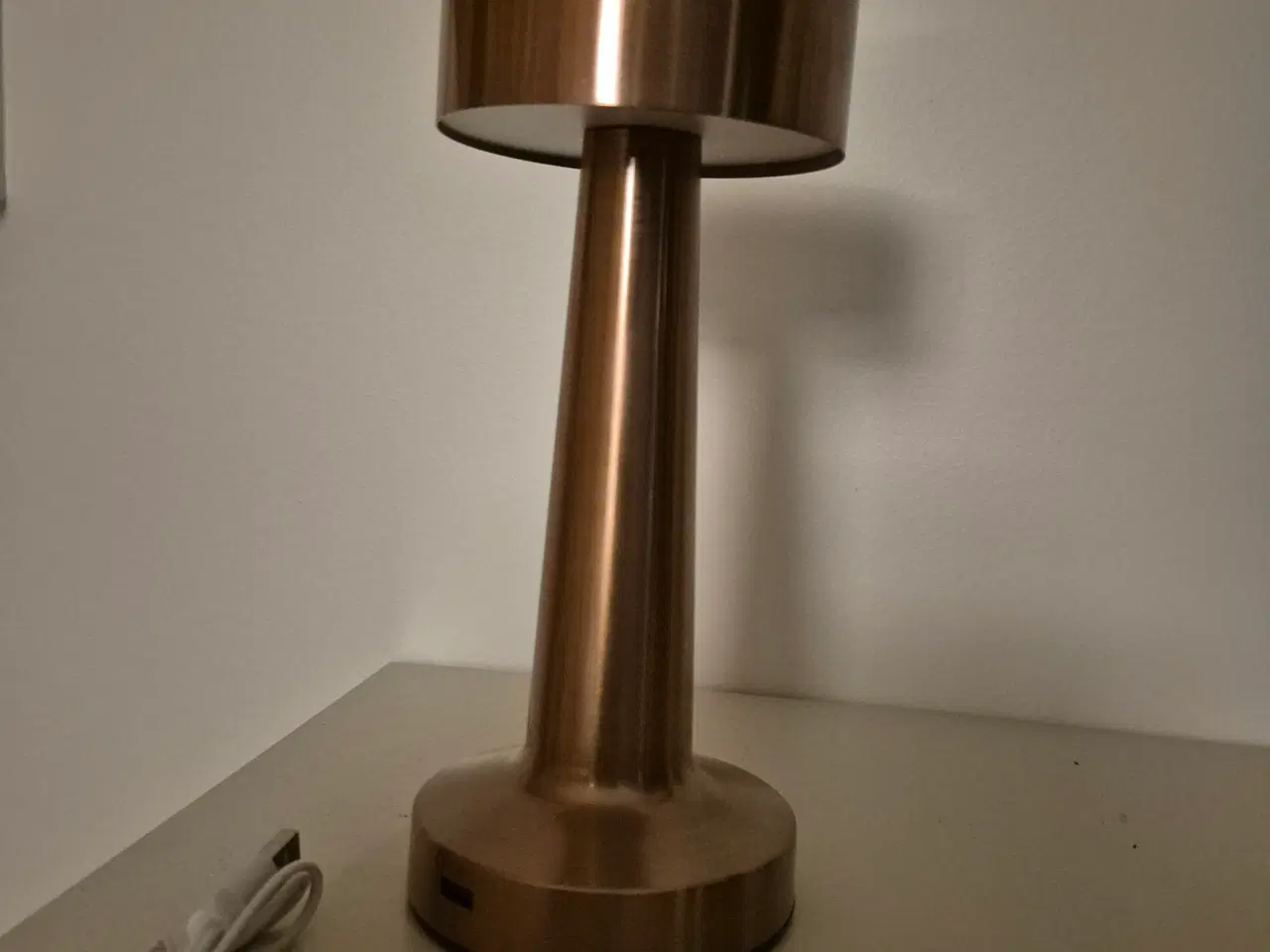 Billede 2 - Bordlampe LED med touch funktion