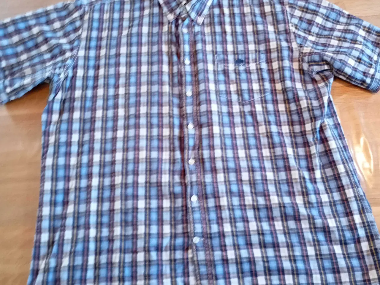 Billede 1 - Bison kortærmet skjorte. XXL