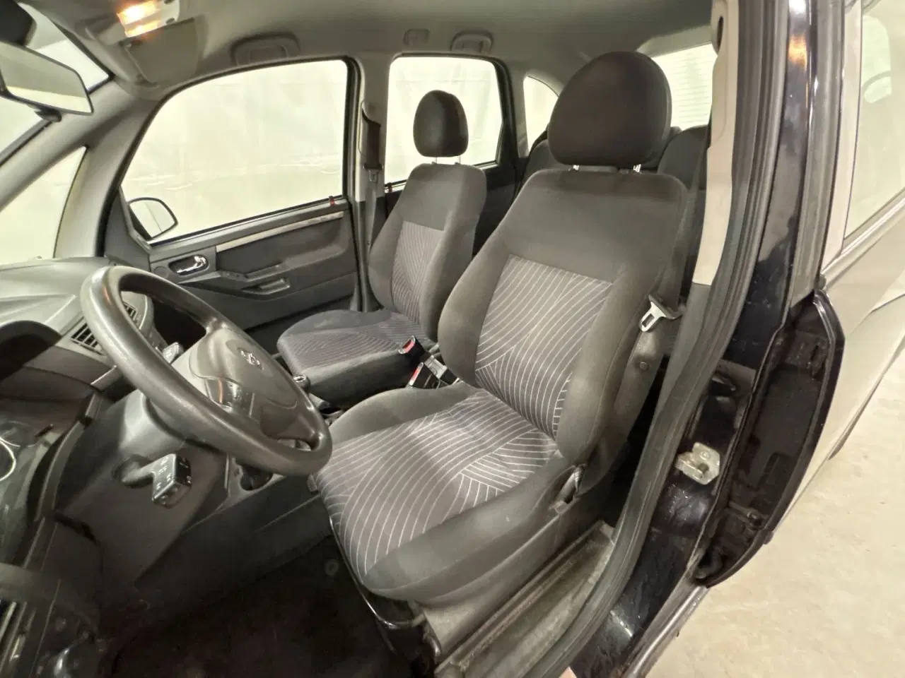 Billede 8 - Opel Meriva 1,4 Twinport Enjoy 90HK
