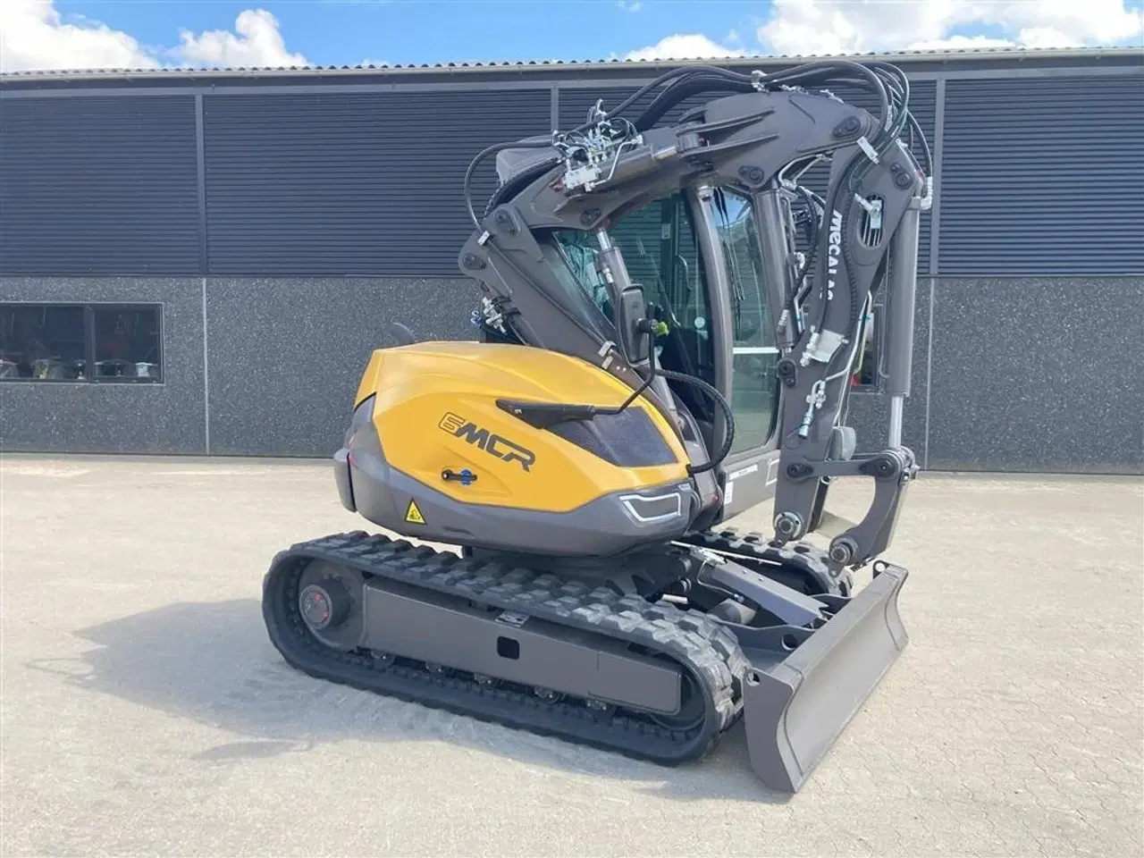 Billede 2 - Mecalac 6 MCR 6 tons kompact minigraver på gu.bånd