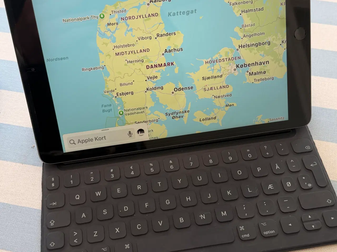 Billede 9 - Komplet iPad med tastatur, pen samt med sim kort