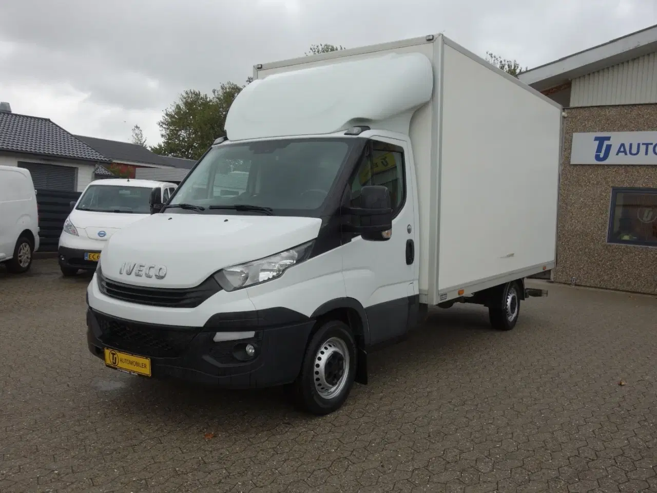 Billede 2 - Iveco Daily 2,3 35S16 Alukasse m/lift AG8
