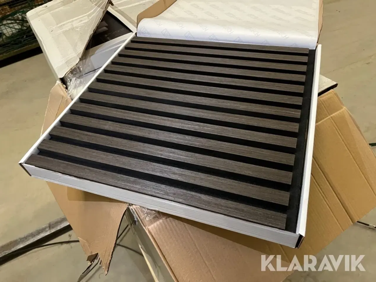 Billede 2 - Akustikpaneler Fibrotech Smoked Oak 80 styk