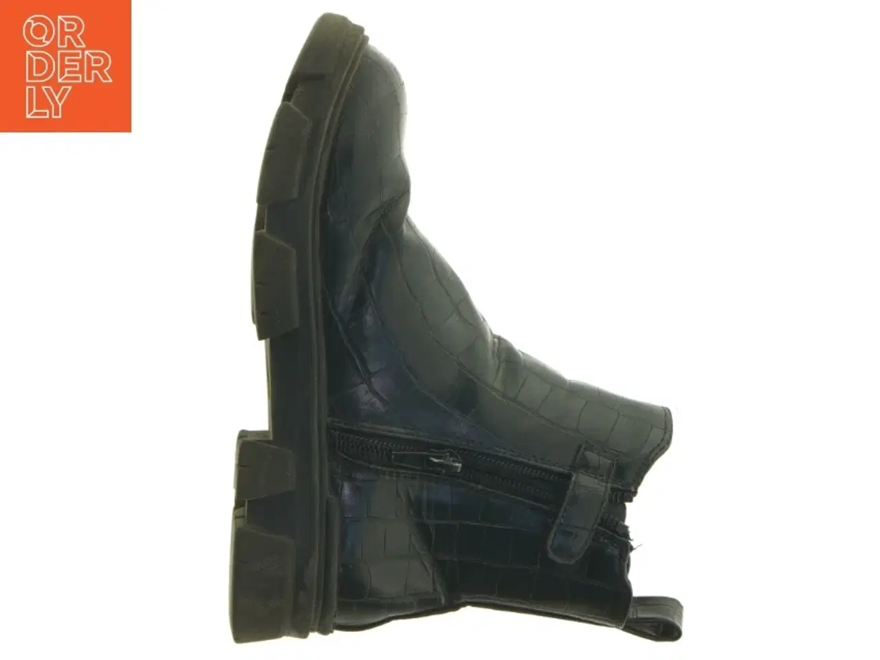 Billede 8 - Sorte krokodilleprægede støvler (str. 32)