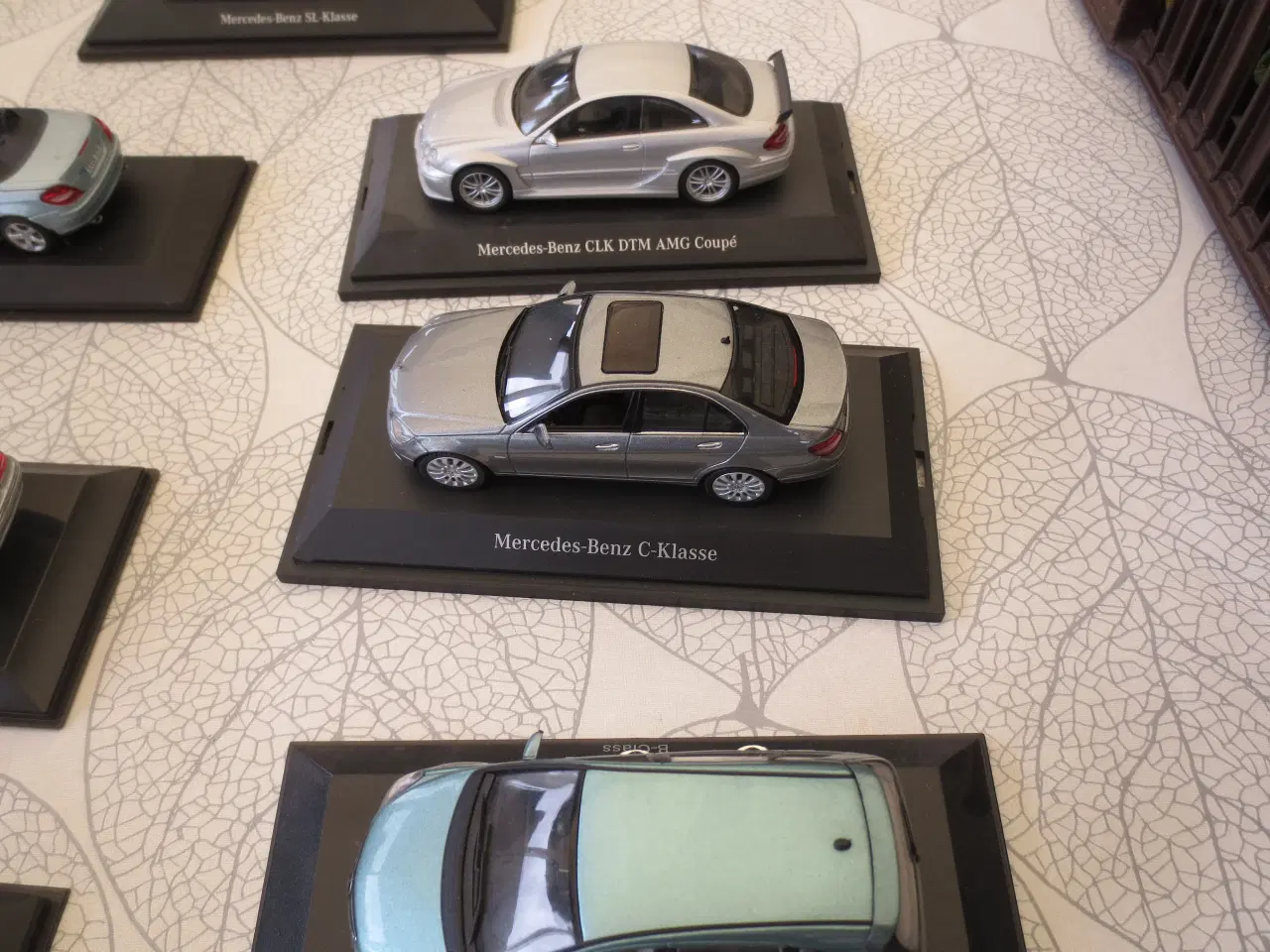 Billede 3 - 11 stk Forskellige   Mercedes Benz modeller 