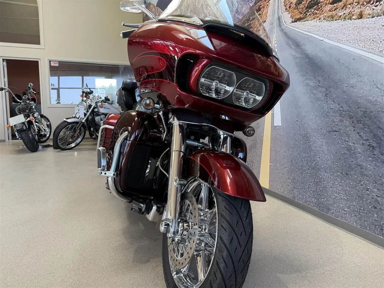Billede 12 - Harley-Davidson FLTRUSE Road Glide Ultra CVO 110"