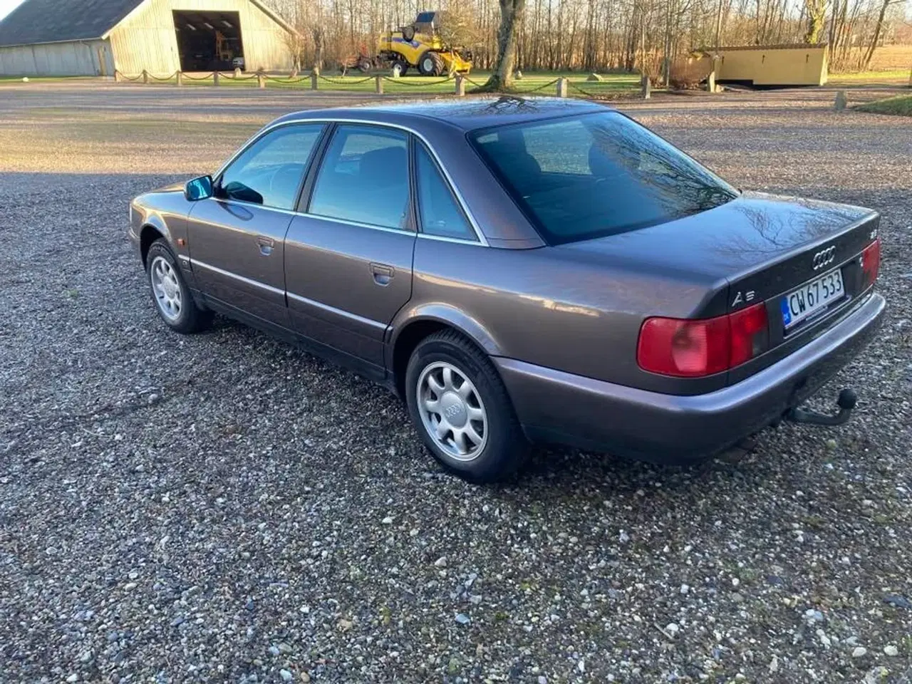 Billede 5 - Yderst fin og velholdt Audi A6 2,6 V6 C4