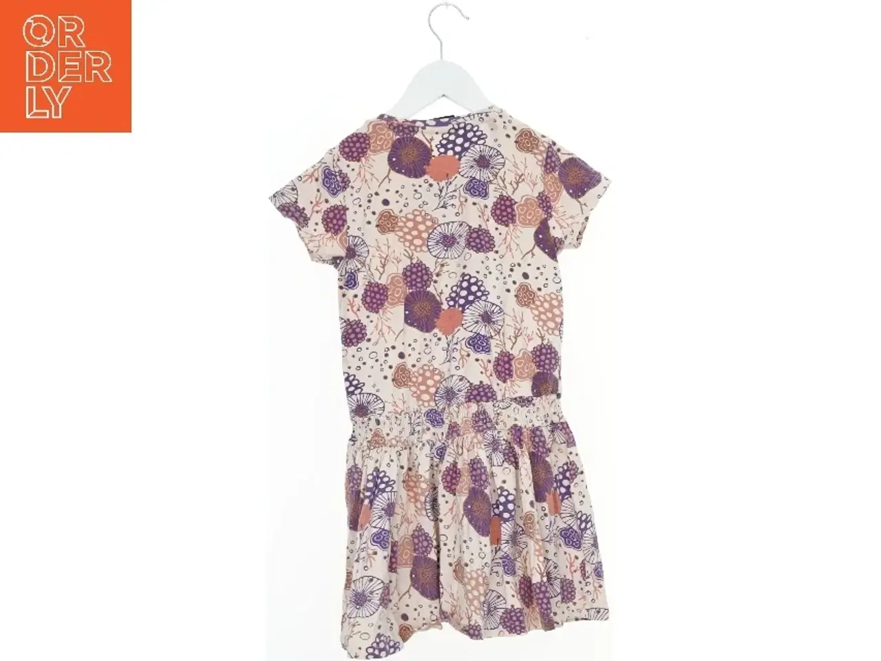 Billede 2 - Kortærmet kjole med blomstermønster fra Hummel (str. 128)