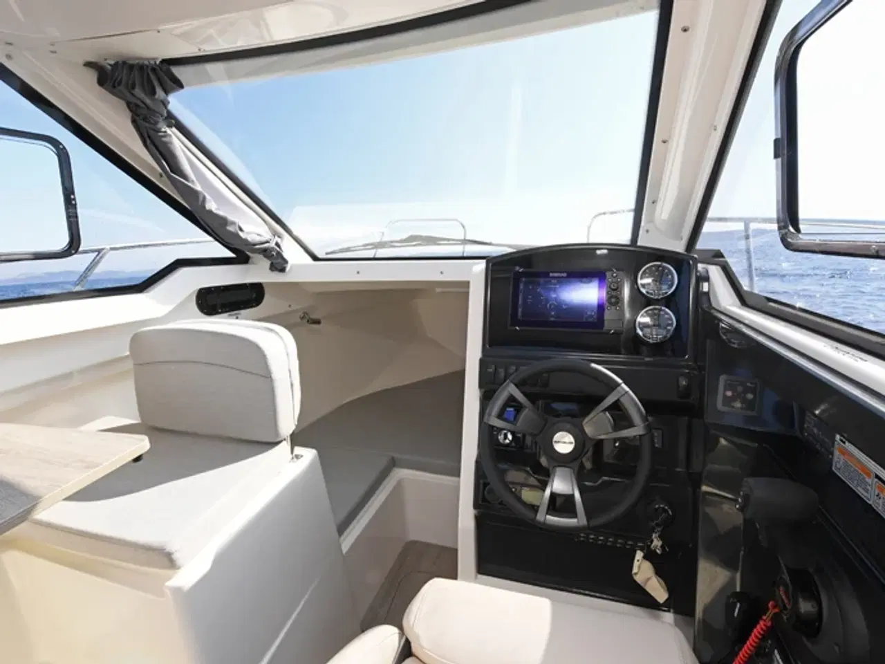 Billede 5 - Quicksilver Activ 675 Weekend med F200 Mercury DS XL V6 - med flot udstyr