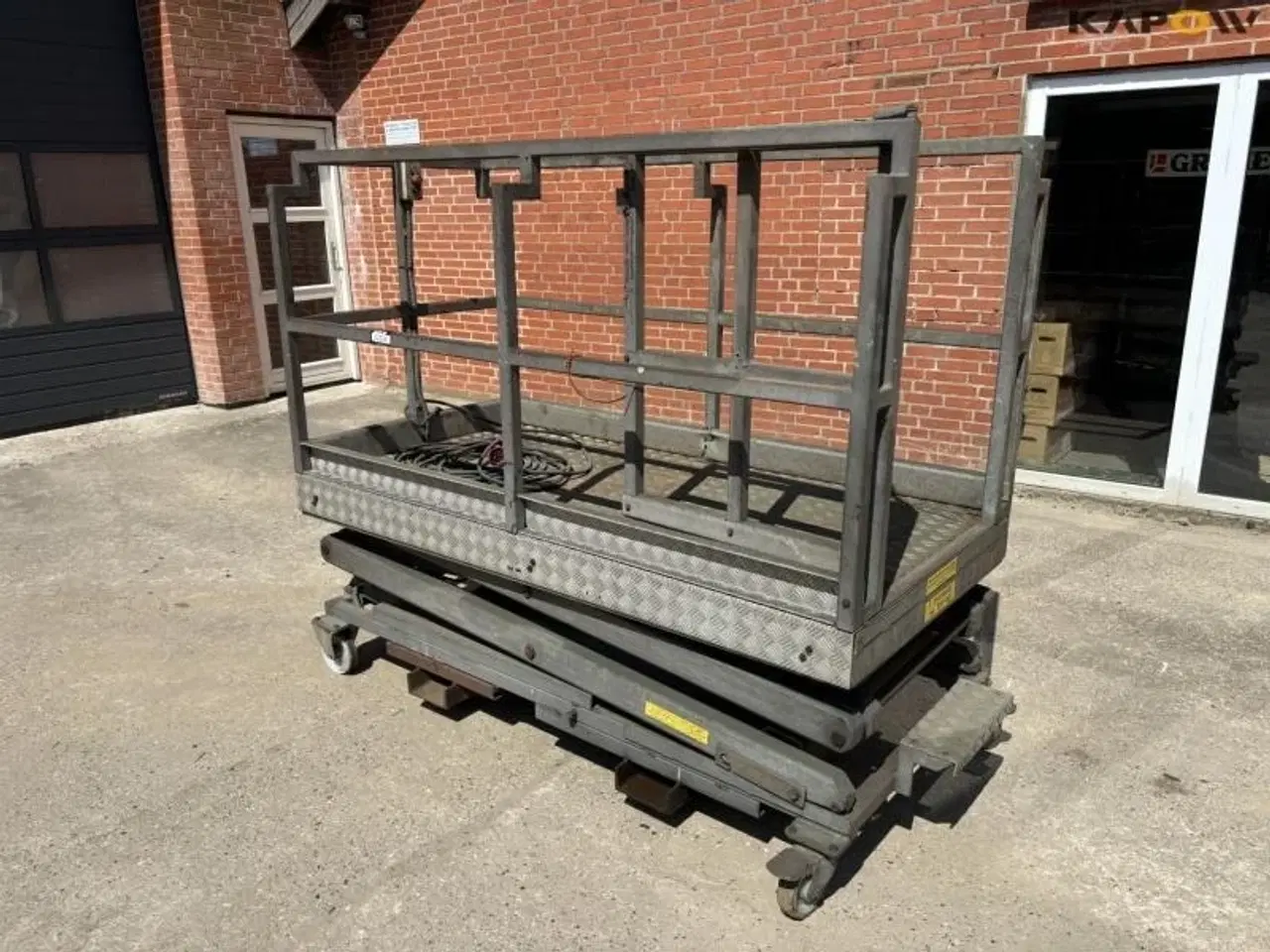 Billede 1 - - - - Sakselift