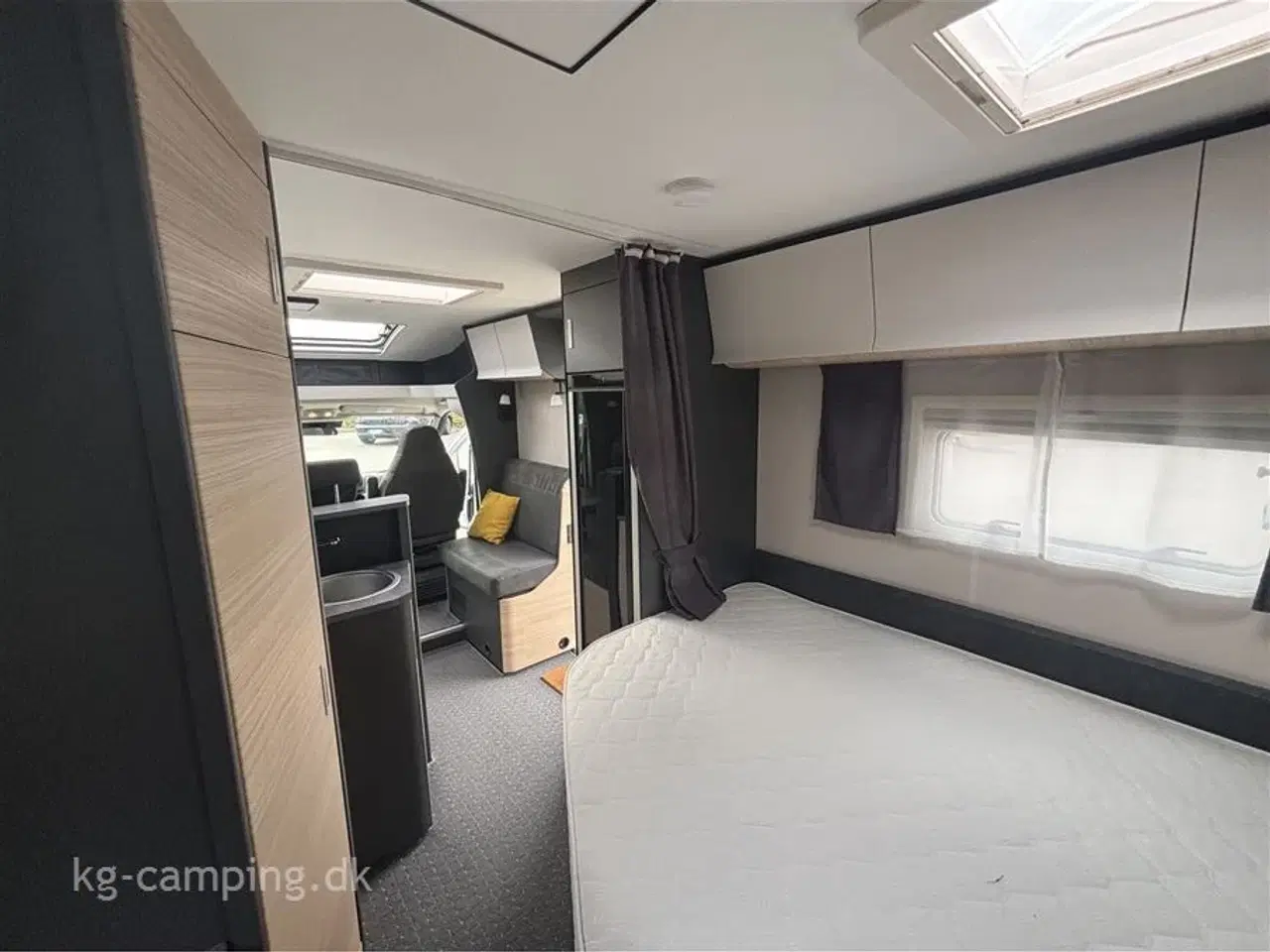 Billede 10 - 2022 - Hobby Optima De Luxe T70 F aut.   Veludstyret autocamper med masser af ekstraudstyr