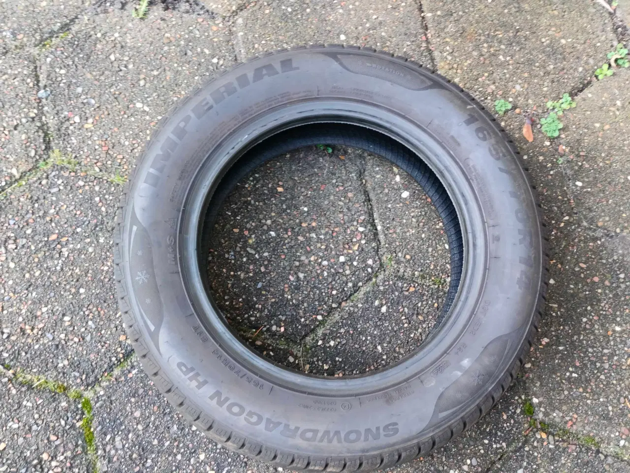 Billede 3 - Vinterdæk 165/70 R14