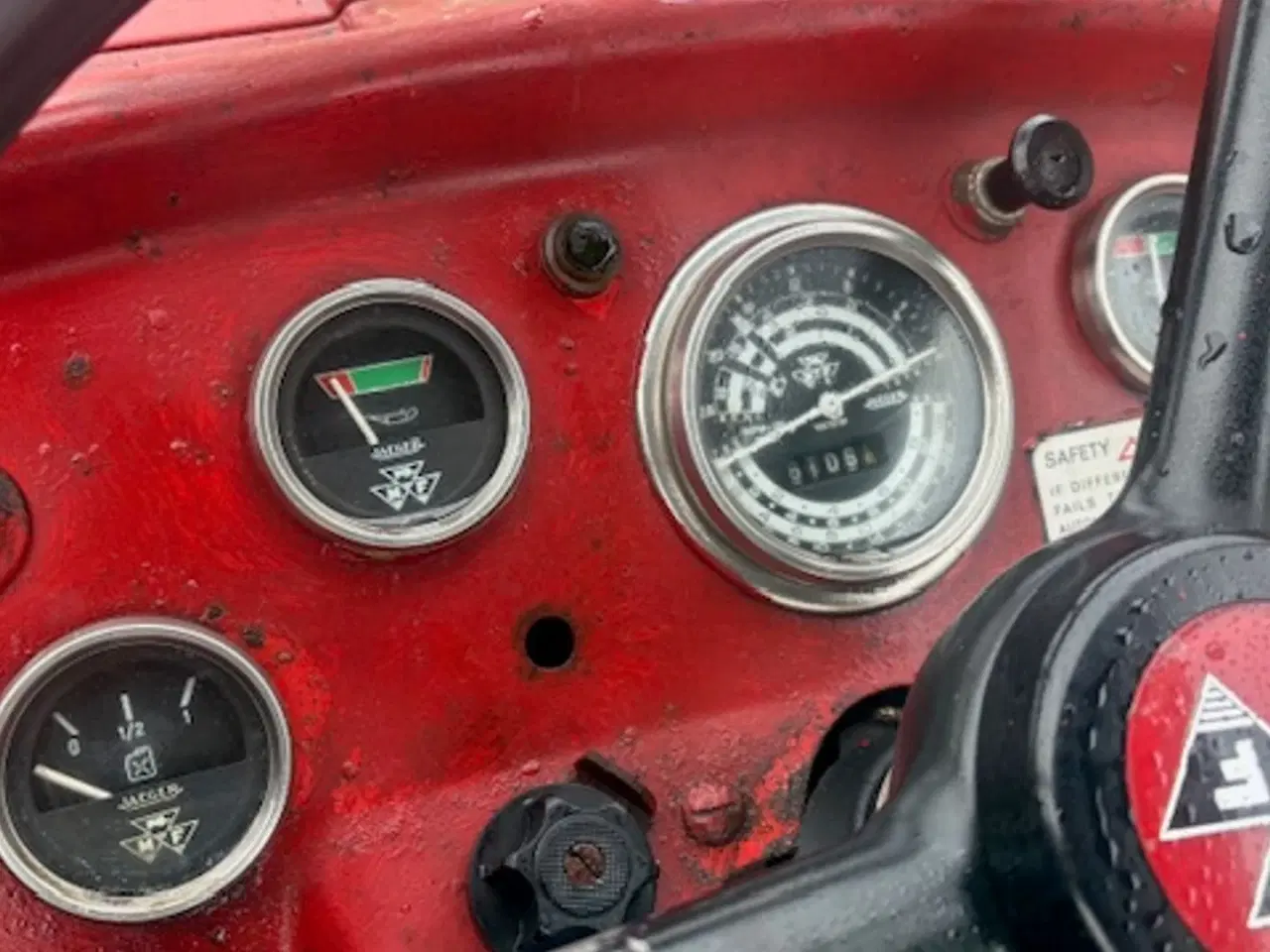 Billede 9 - Massey Ferguson 135 3 CYLINDRET, 6100 TIMER