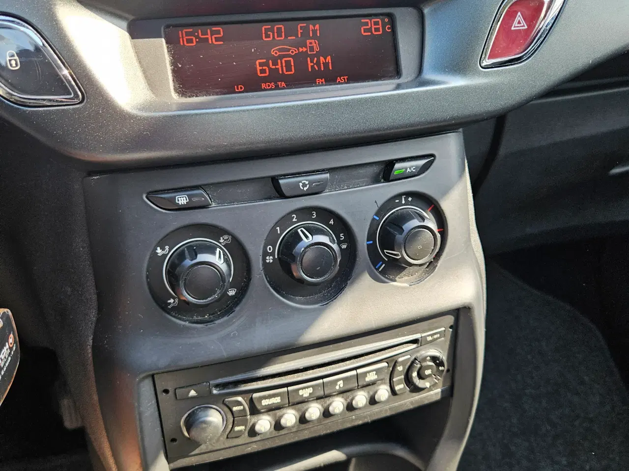 Billede 7 - Citroën C3 1,4, Nysynet!