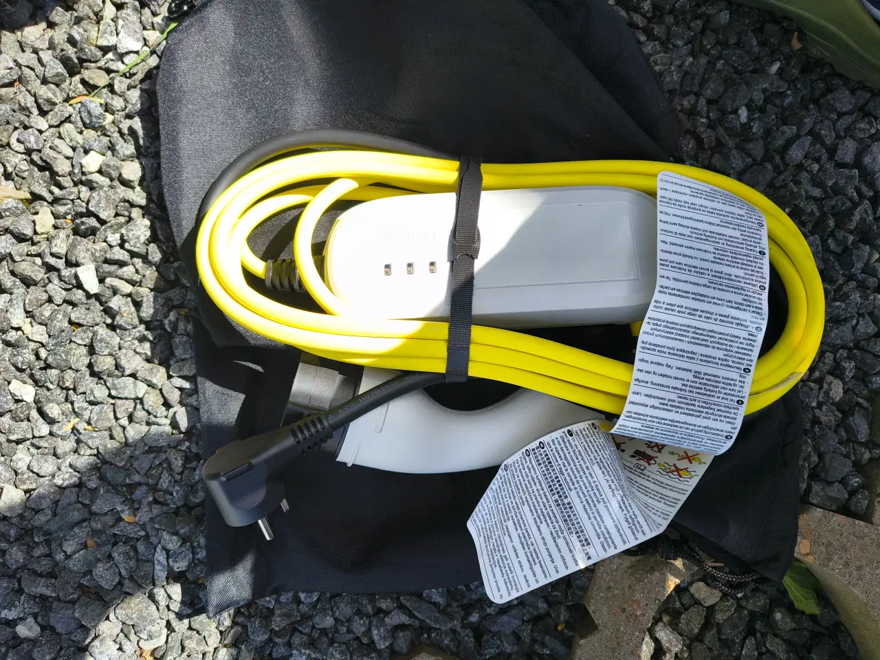 Billede 1 - Mormor lader 