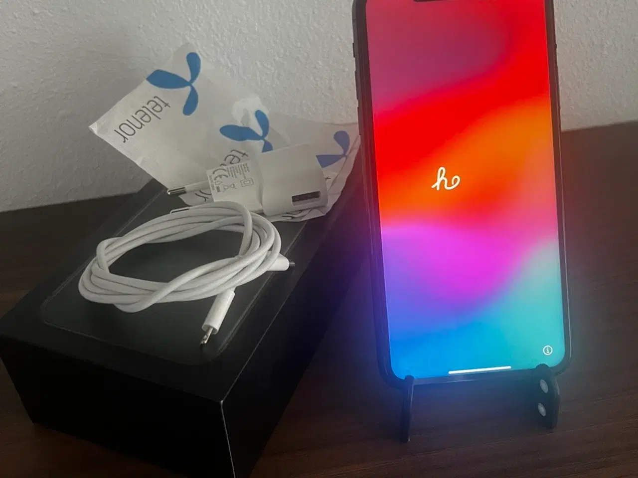 Billede 5 - velholdt iphone 11 pro max, 100% batteri