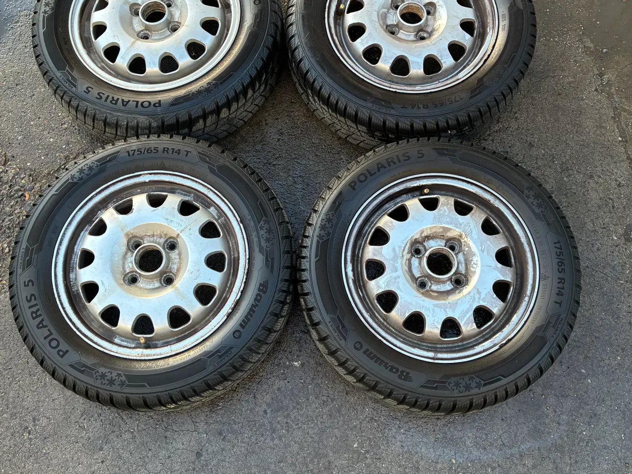 Billede 1 - Originale alufælge med gode vinterdæk