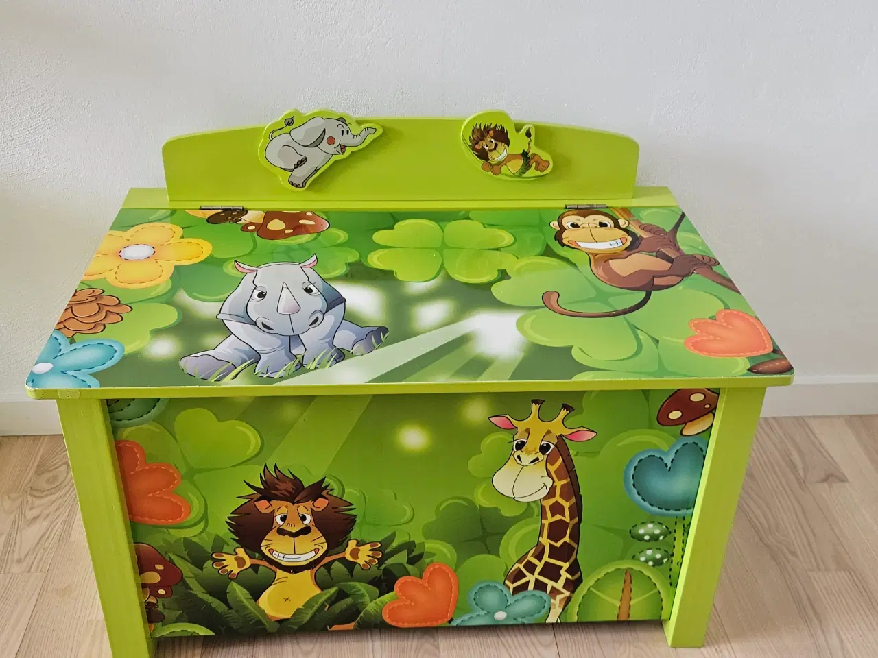 Billede 1 - Sød bænk/ opbevaringsboks