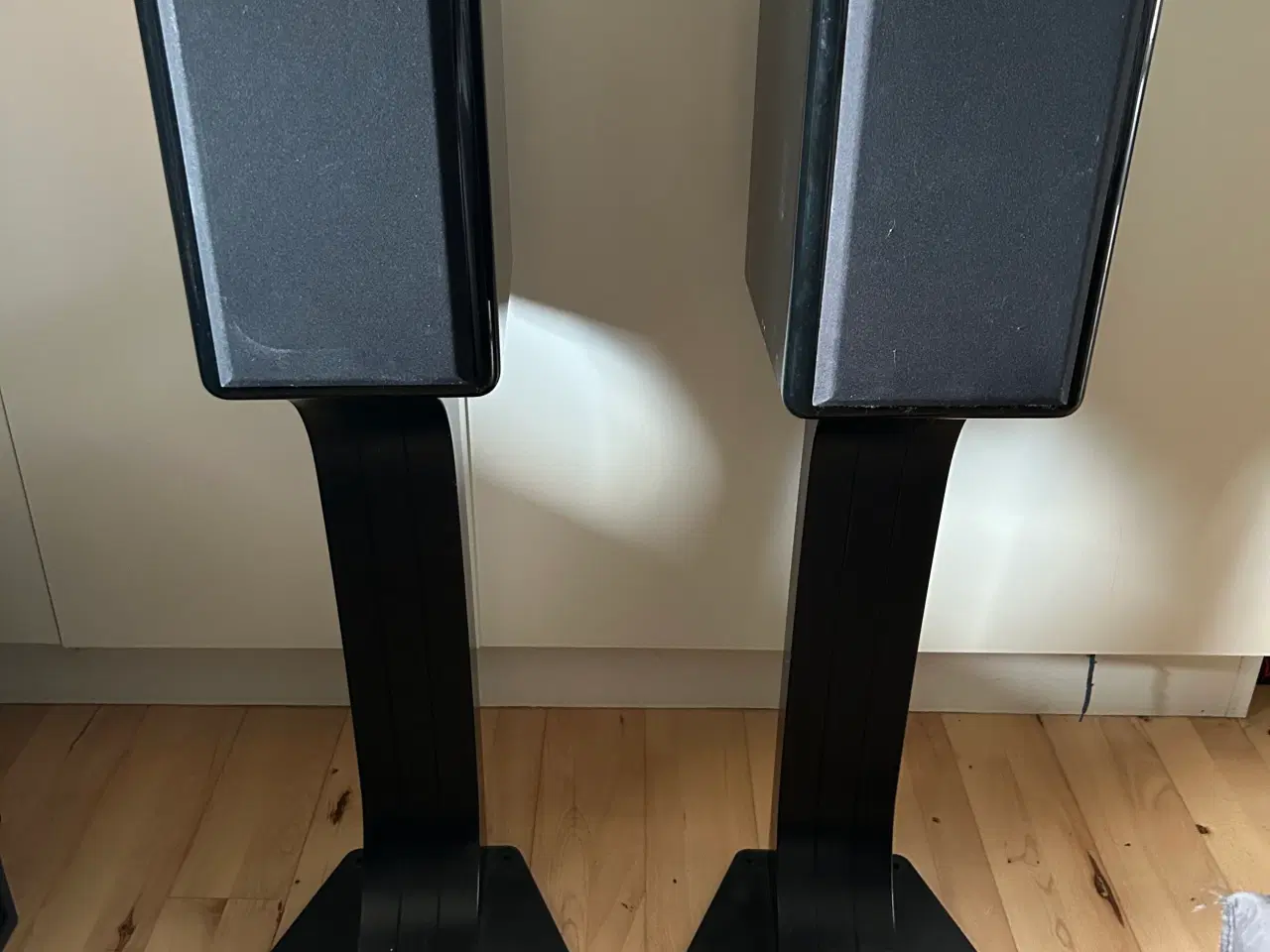 Billede 1 - XTZ 93.22 højtalere med stander