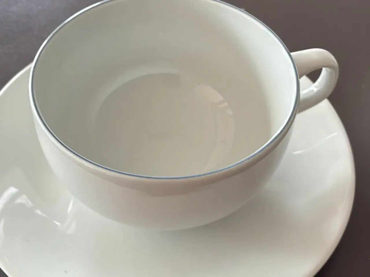 Billede 2 - Blåkant kaffekopper 14 stk