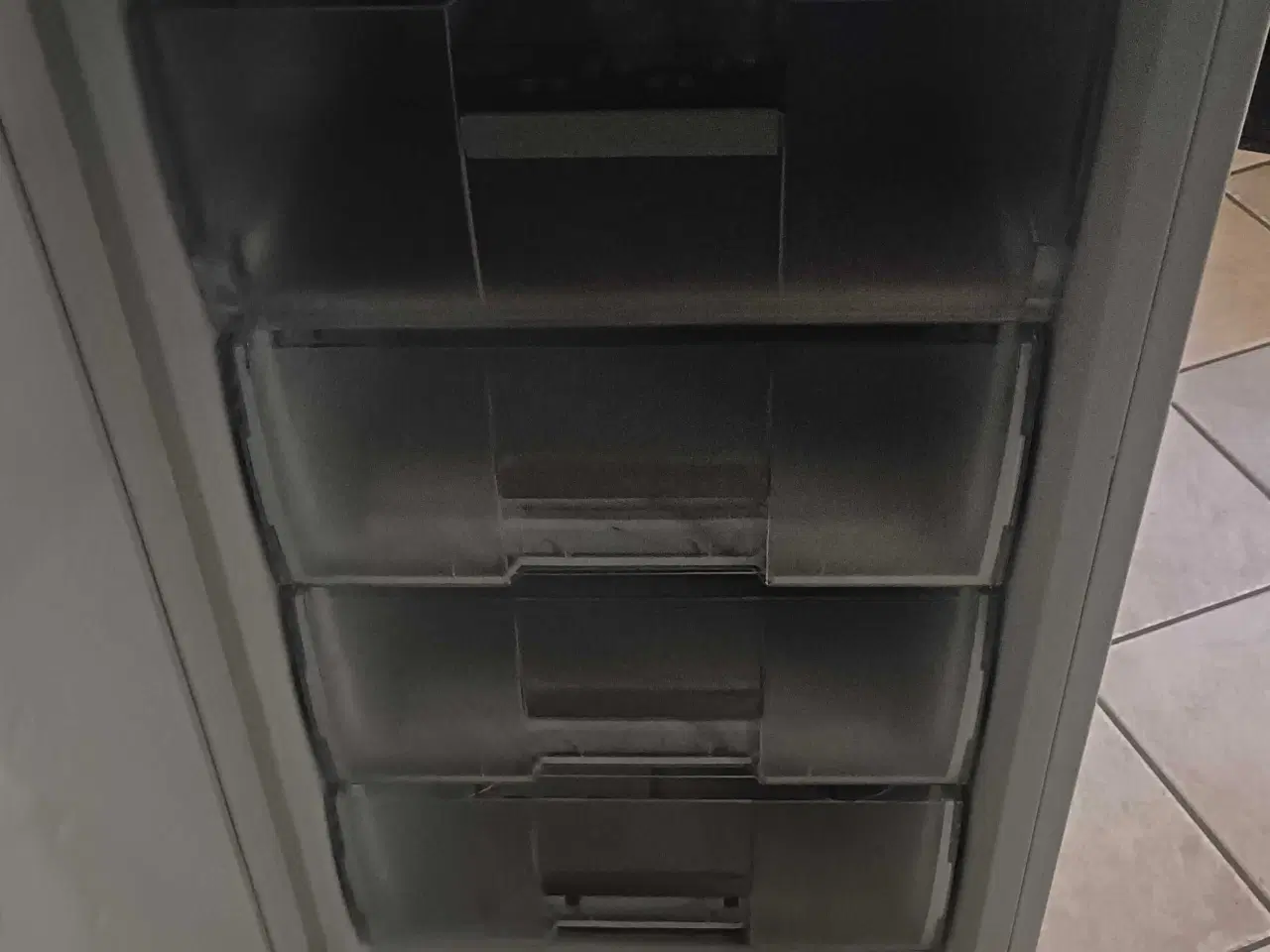 Billede 2 - 117 liters Gram fryseskab FS 3125-90