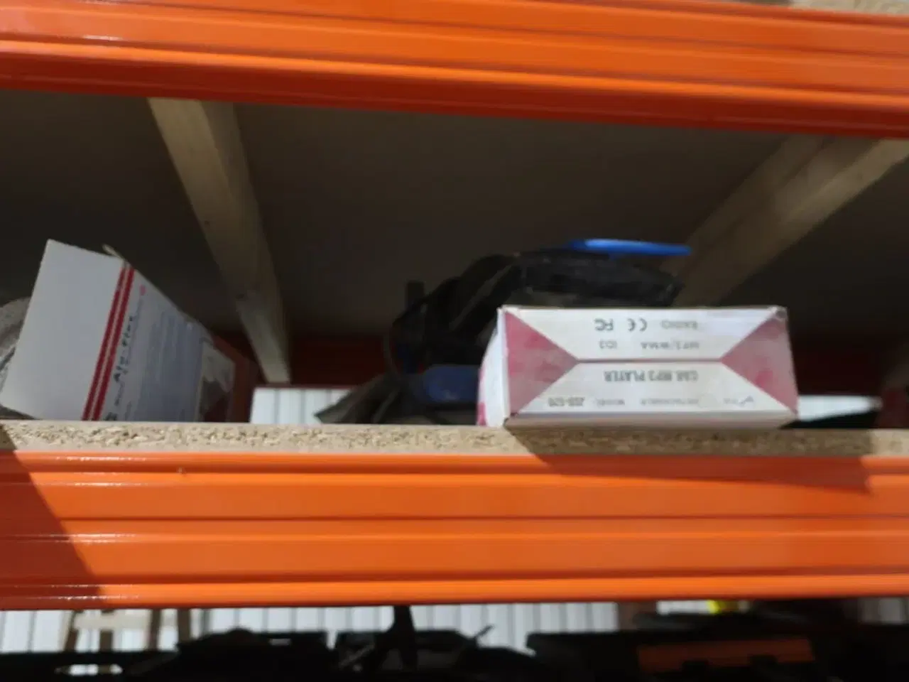 Billede 13 - Lagerreol med div. Værktøj og varelager