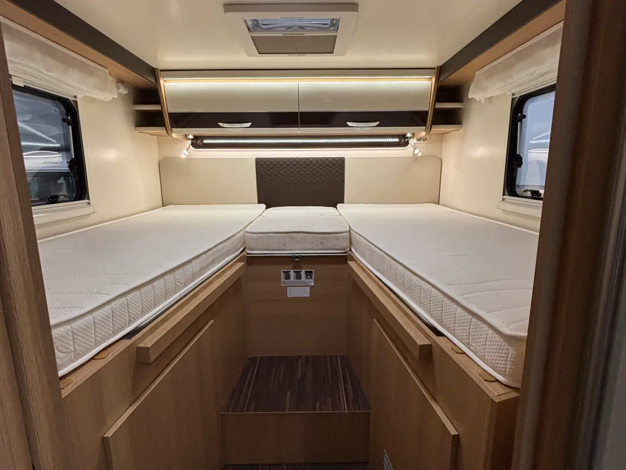 Billede 10 - Autocamper til salg - McLouis MC4 273