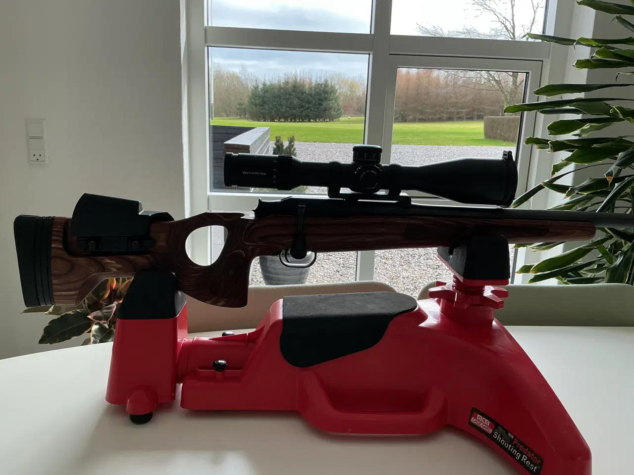 Billede 1 - KKC Skæfte - Blaser R93 Professional Brun Højre