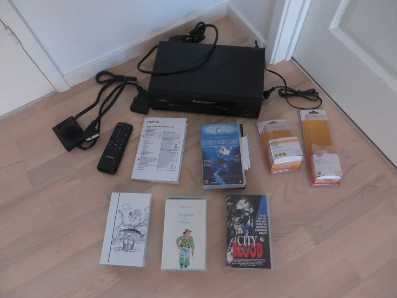 Billede 1 - VHS video, Funai D50Y-100M,