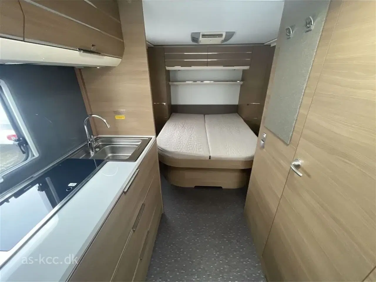 Billede 5 - 2018 - Adria Adora 593 UP Alde Centralvarme   Adria Adora 593 UP med Alde Centralvarme