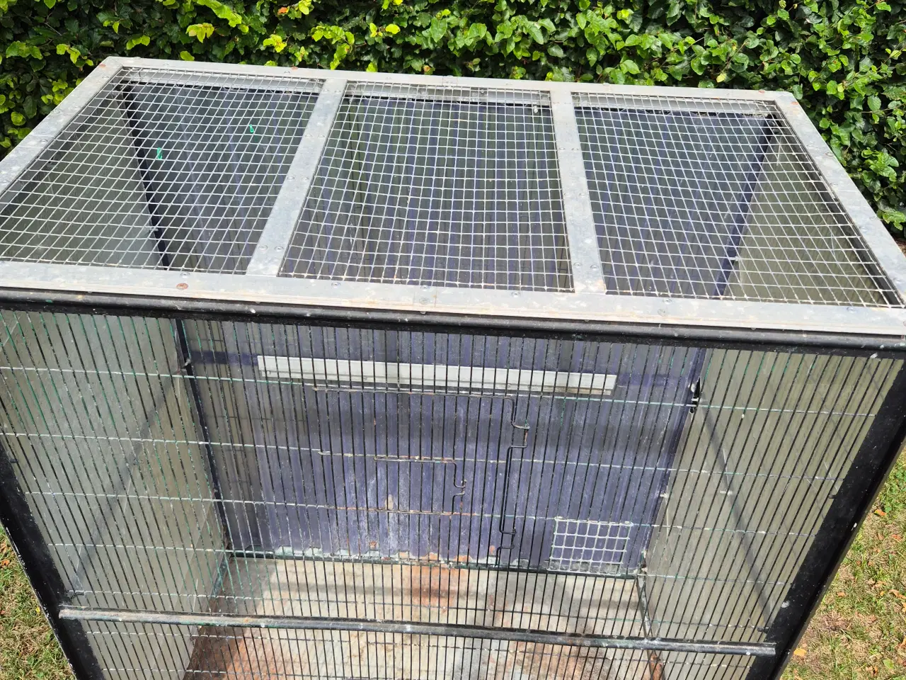 Billede 2 - STORT robust fuglebur 