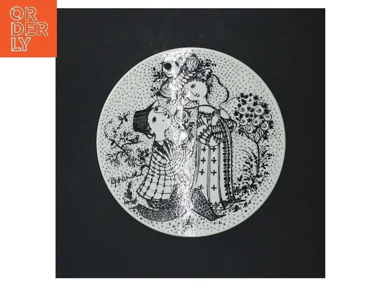 Billede 1 - Dekorativ platte med motiv fra Bjørn Wiinblad (str. Ø 15,5 cm)