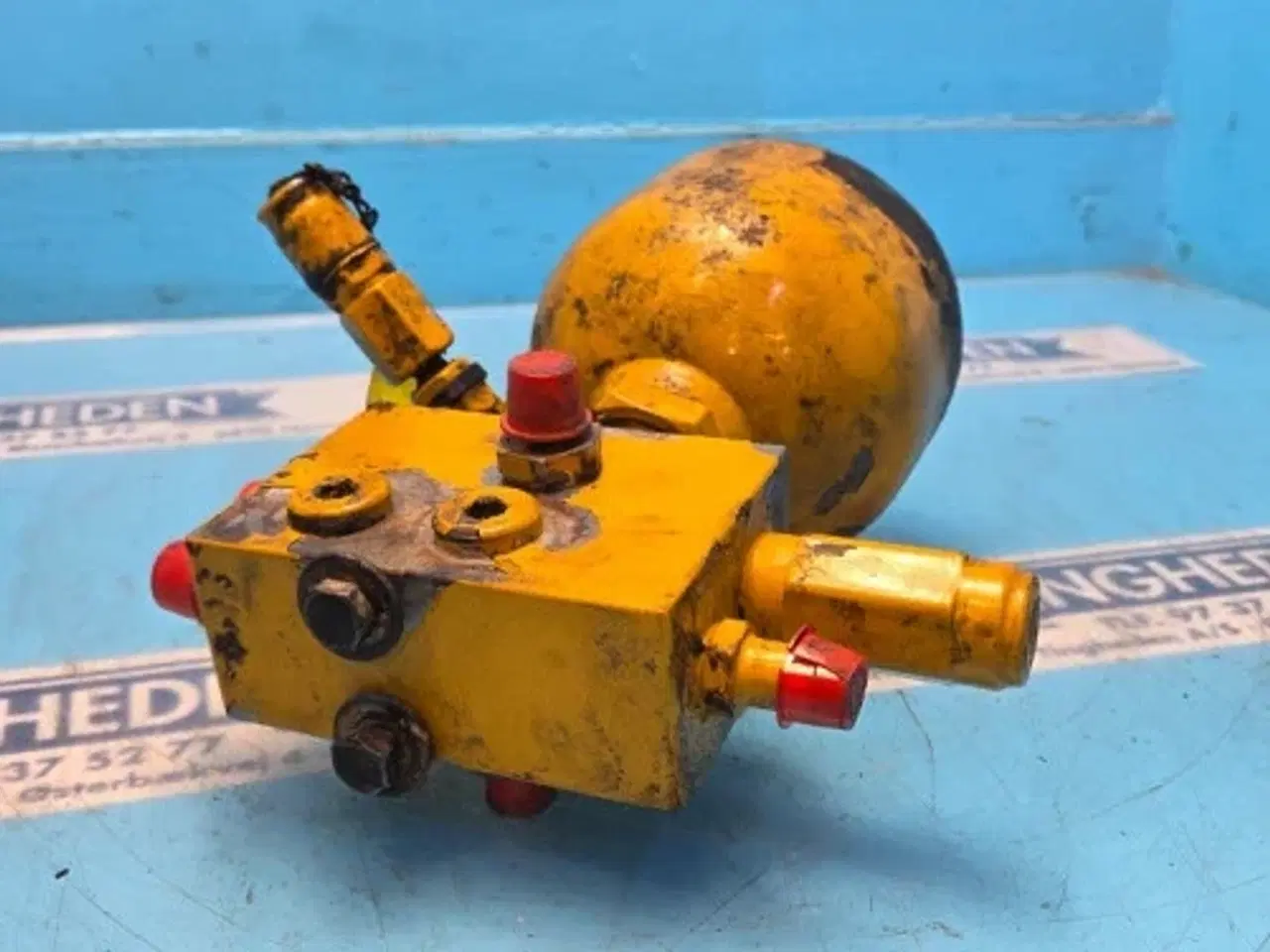 Billede 8 - Hydrema 906B Hydraulikventil 243620