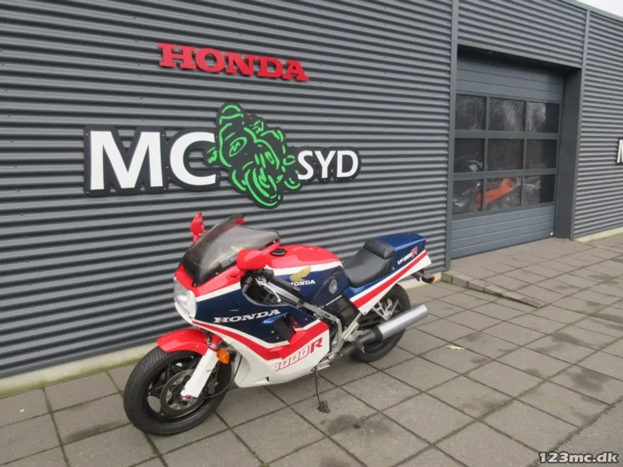 Billede 17 - Honda VF 1000 R MC-SYD BYTTER GERNE