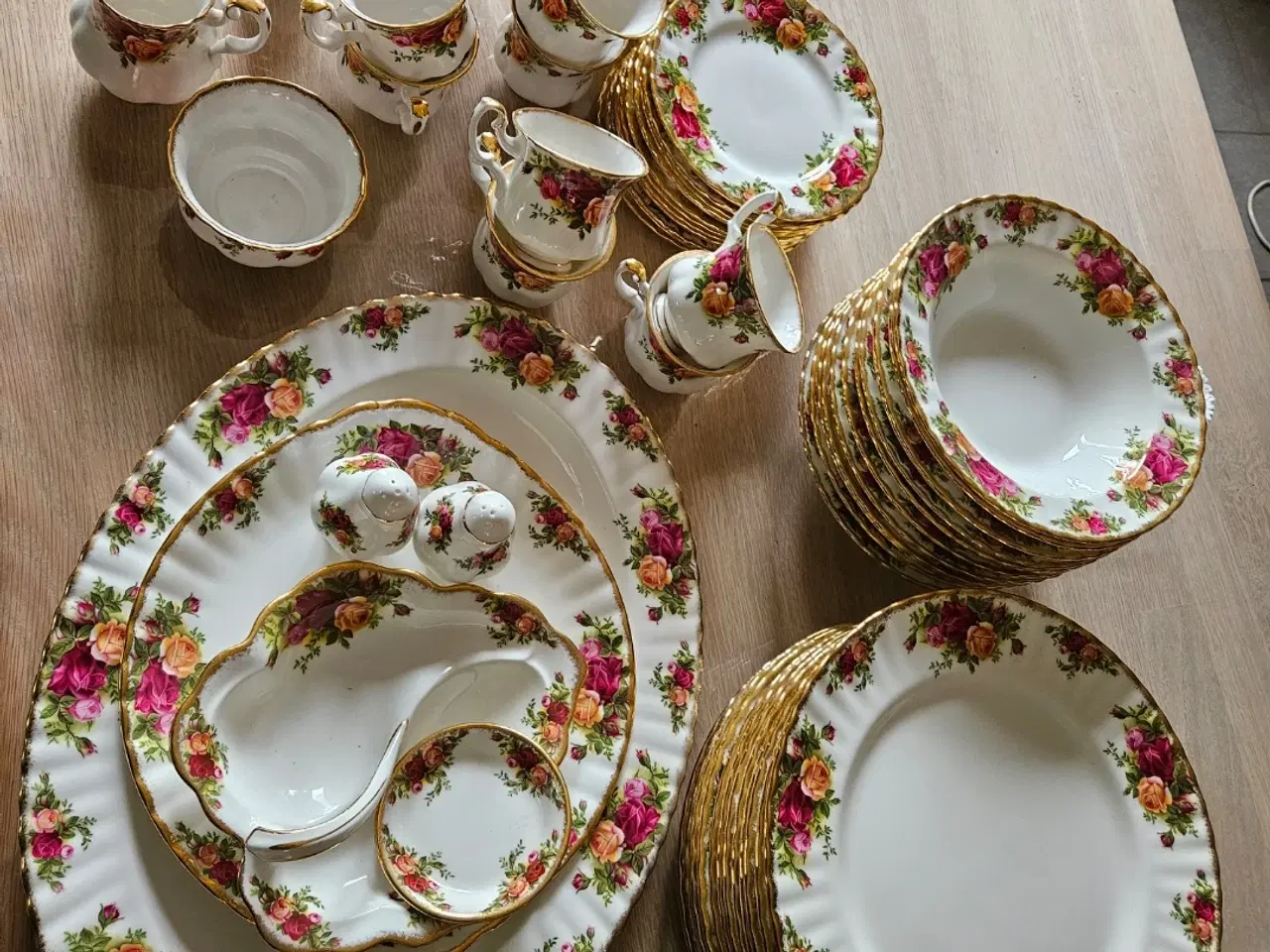 Billede 6 - Royal Albert stel