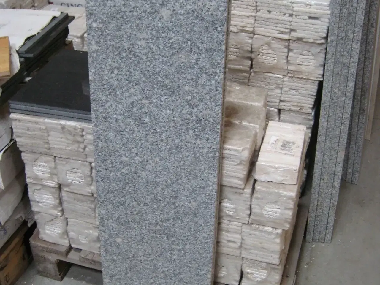 Billede 1 - GRANIT VINDUESPLADER