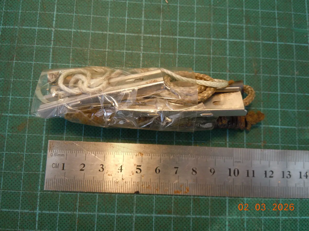 Billede 2 - rensesnor, laderammer og børster til gevær 1953/17