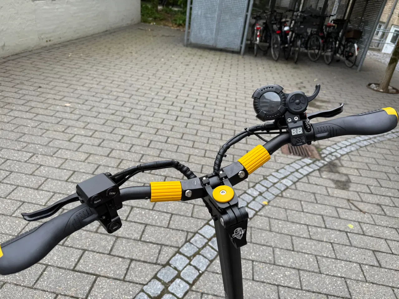 Billede 4 - El-løbehjul til salg – 85 km/t! HURTIG!💨