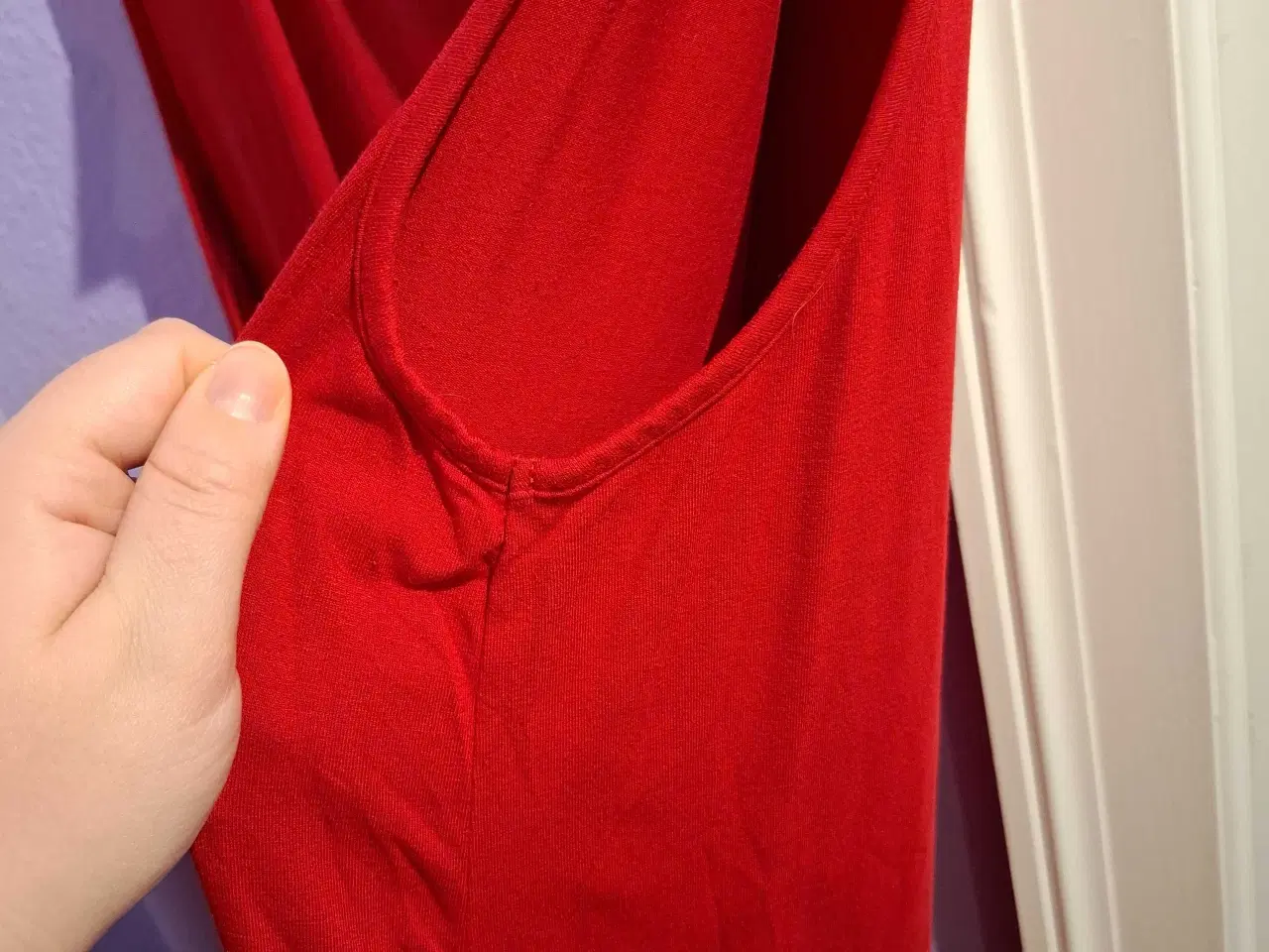 Billede 5 - Flot rød top fra StreetOne