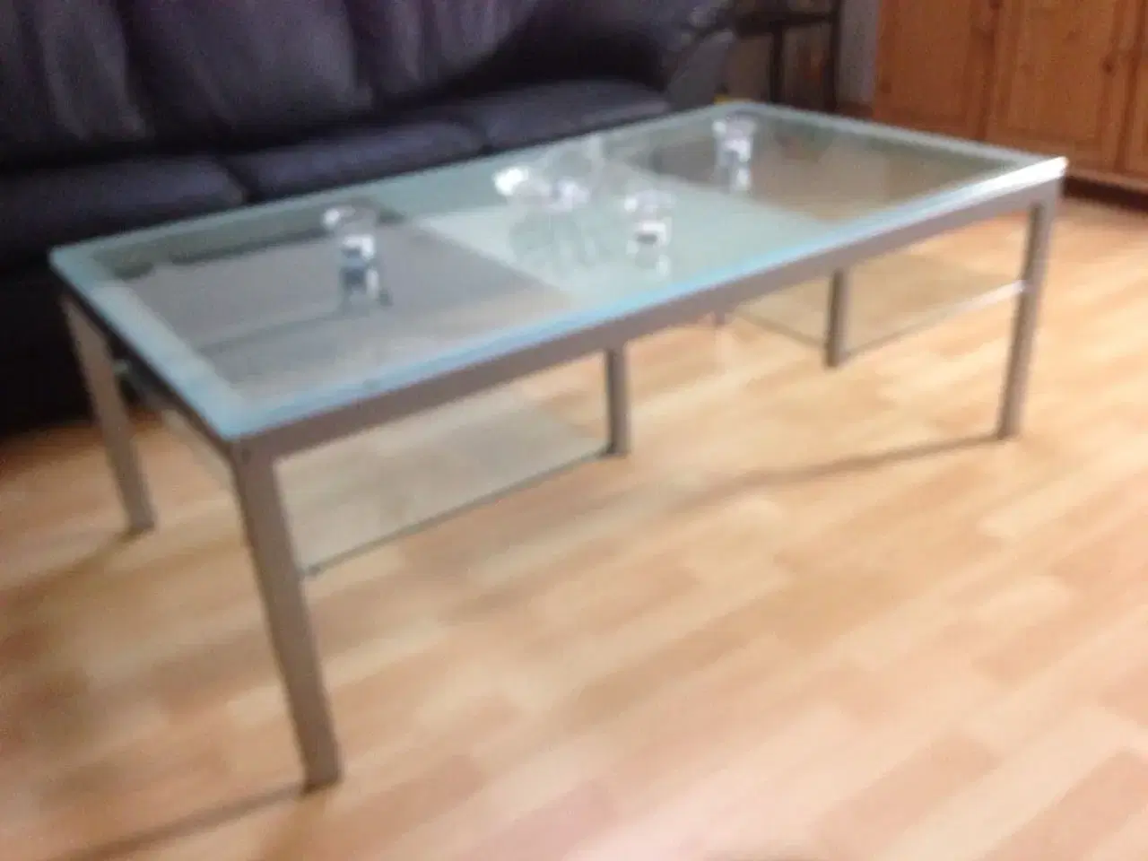 Billede 2 - Sofabord i glas og stål