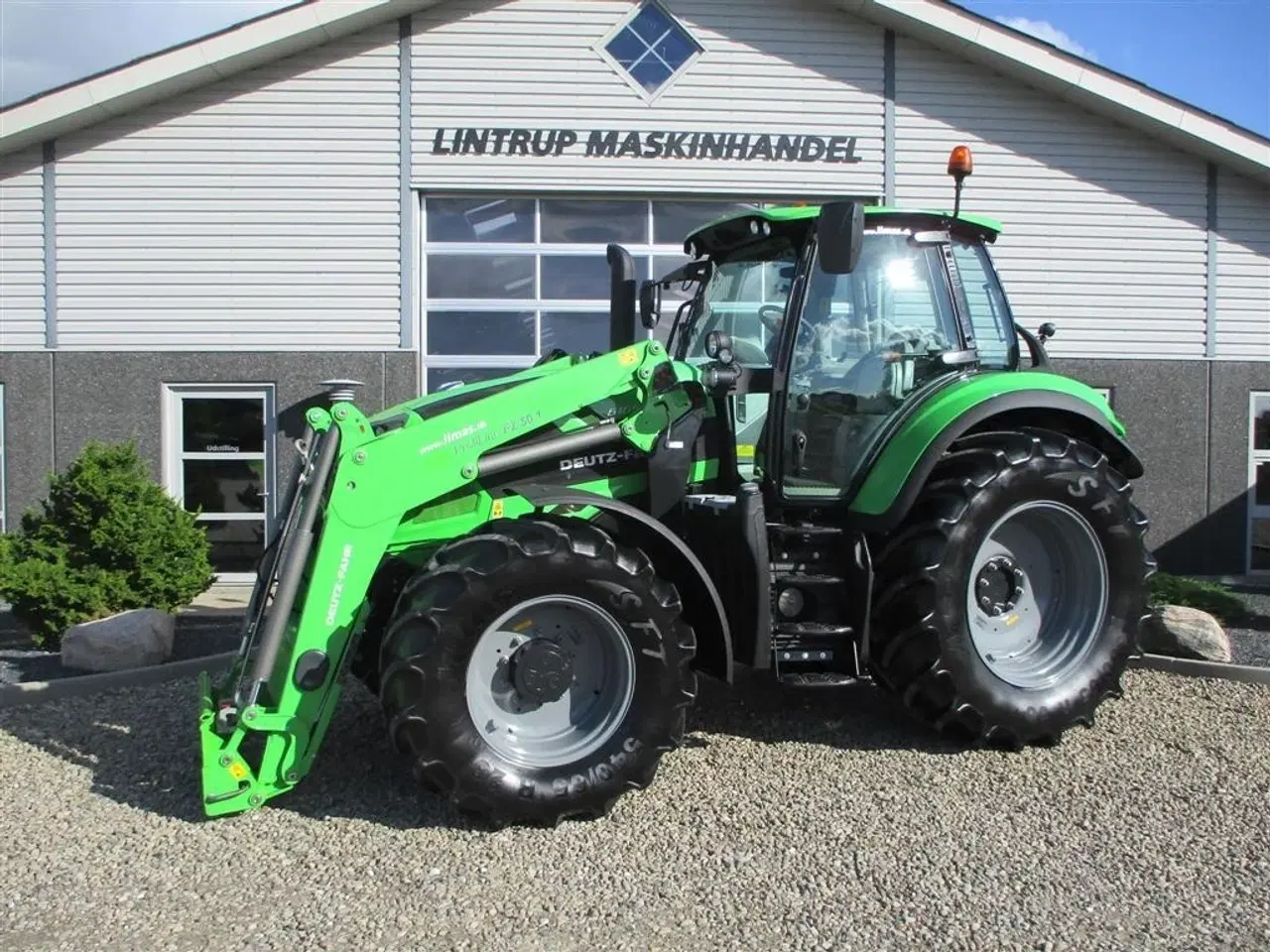 Billede 1 - Deutz-Fahr Agrotron 6165 RcShift Med frontlæsser og frontlift og KUN 770 timer