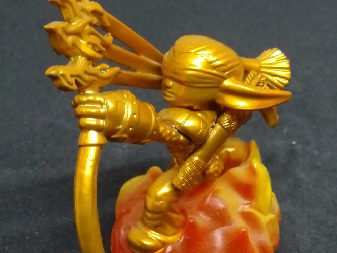 Billede 1 - Skylanders Giants Golden Flameslinger