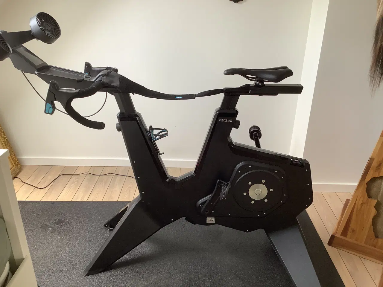 Billede 1 - Tacx neo bike
