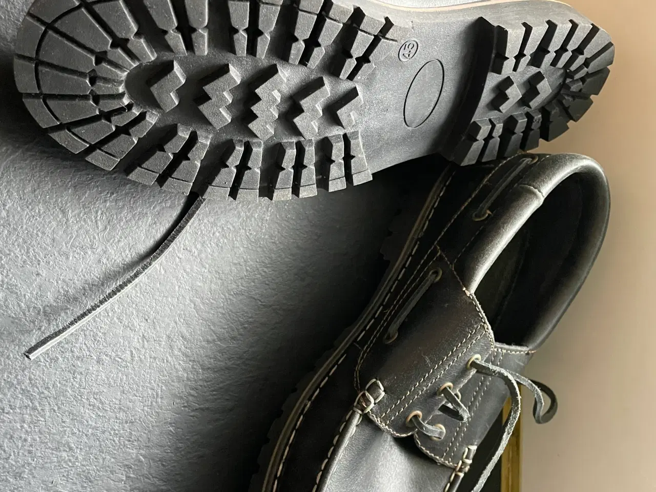 Billede 9 - 9 par sko i forskellige udformninger str. 44 & 45