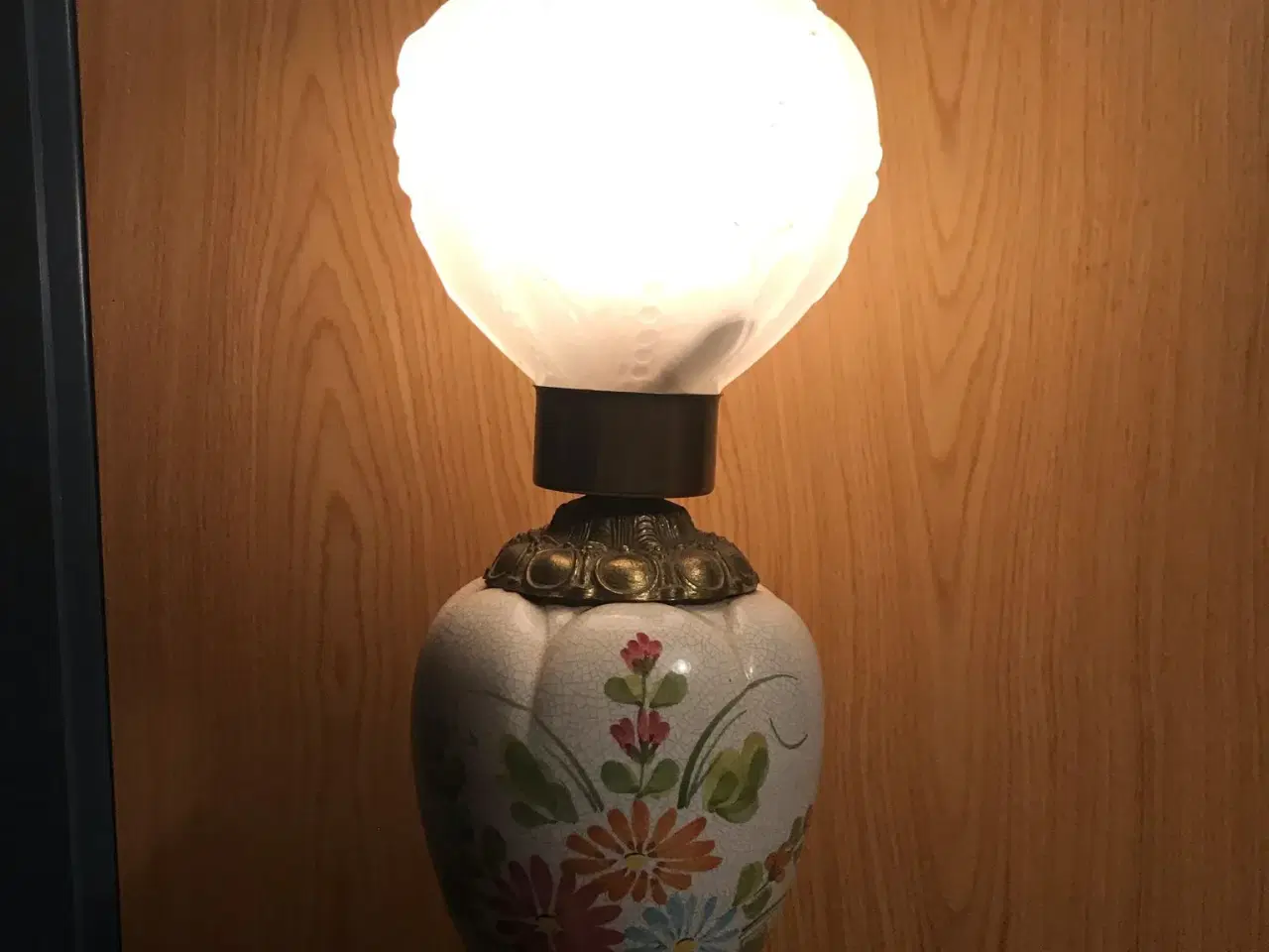 Billede 4 - Stor flot bordlampe